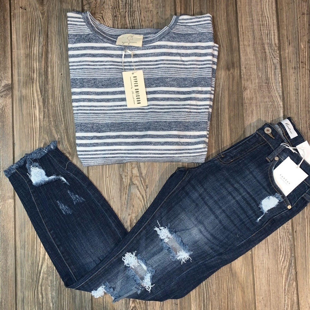 Hyped Unicorn Oversized Top Dolman Striped Sweater 3/4 Sleeve Medium